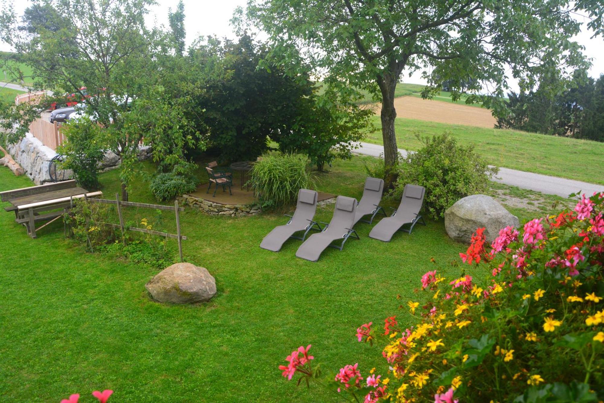 Villa Ingrid und Josef Haunschmid Ardagger Markt Exterior foto
